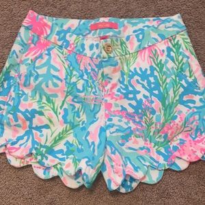 Lilly Pulitzer scalloped shorts
